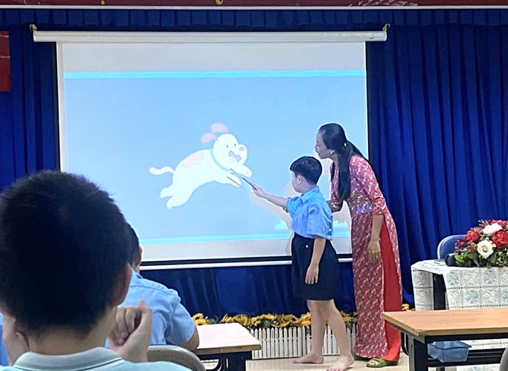 Memilih sekolah untuk anak autis: Haruskah inklusif atau khusus? - Foto 2. tự kỷ - Ảnh 3.