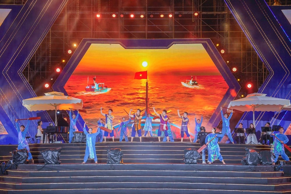 ດ່າໜັງ ປະຕິບັດ​ແຜນການ​ກໍ່ສ້າງ ​ແລະ ພັດທະນາ​ວັດທະນະທຳ ​ແລະ ປະຊາຊົນ​ໃນ​ຍຸກ​ໃໝ່ - ຮູບ​ທີ 2