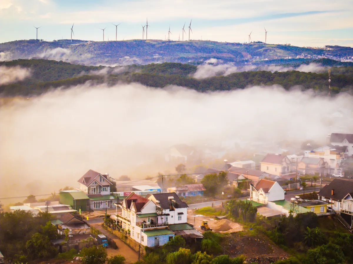 Lượng khách Úc đến Việt Nam tăng mạnh - Ảnh 2.