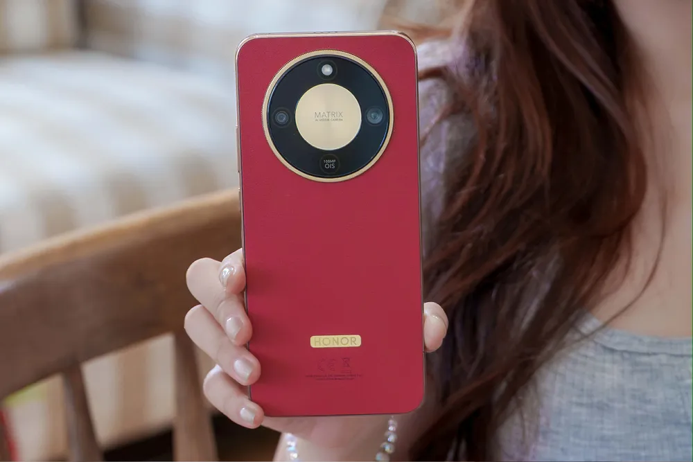 Das HONOR X9d ist nicht nur extrem robust, sondern hat auch ein sehr trendiges Design.