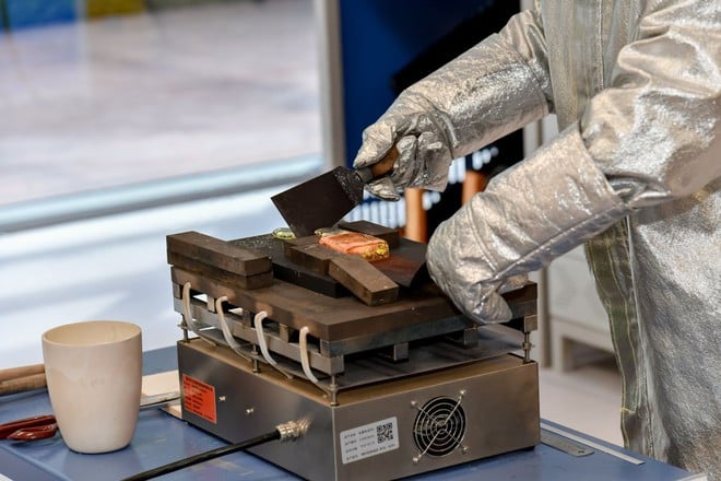 OPPO kiểm chứng độ bền smartphone bằng những thử nghiệm như thế nào? - Ảnh 5.