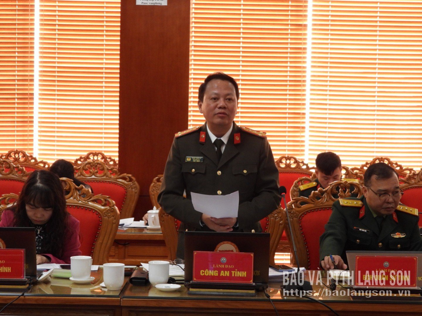 প্রাদেশিক পুলিশ নেতারা প্রাদেশিক পুলিশ কর্তৃক বিনিয়োগকৃত প্রকল্পগুলির বিতরণ পরিস্থিতি সম্পর্কে প্রতিবেদন করেন।