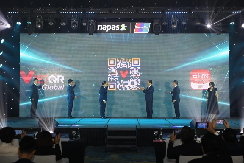 Implementatie van grensoverschrijdende betalingen via QR-codes tussen Vietnam en China