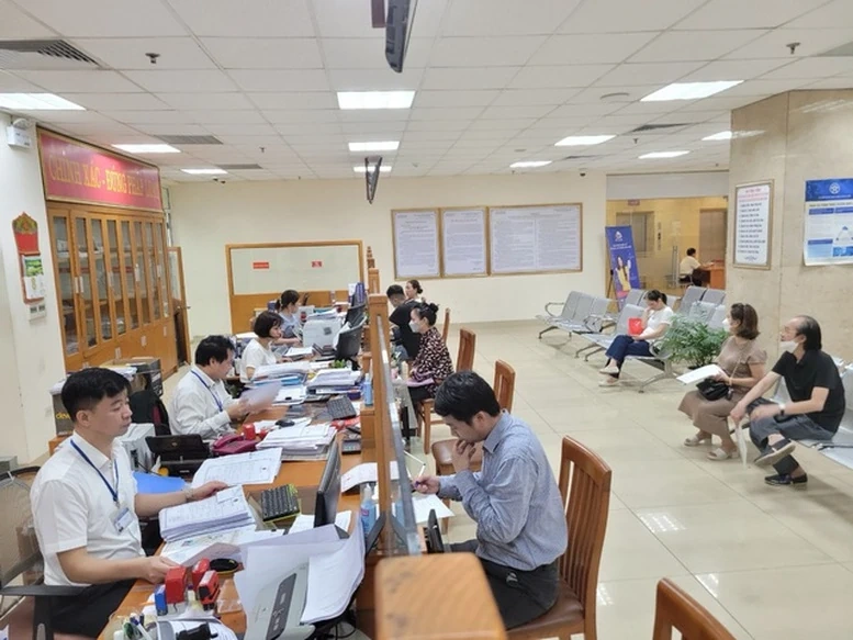 Apoio financeiro de 1,65 bilhão de VND para a execução de tarefas relacionadas à estruturação e organização do aparato governamental de dois níveis.