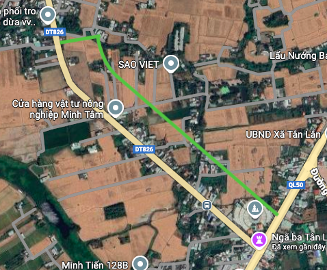 Carte du nouveau tracé parallèle à la route provinciale 826 sur une carte satellite.