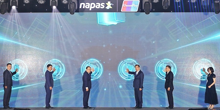 Kinesiska turister kan skanna QR-betalningskoder i Vietnam - foto 2