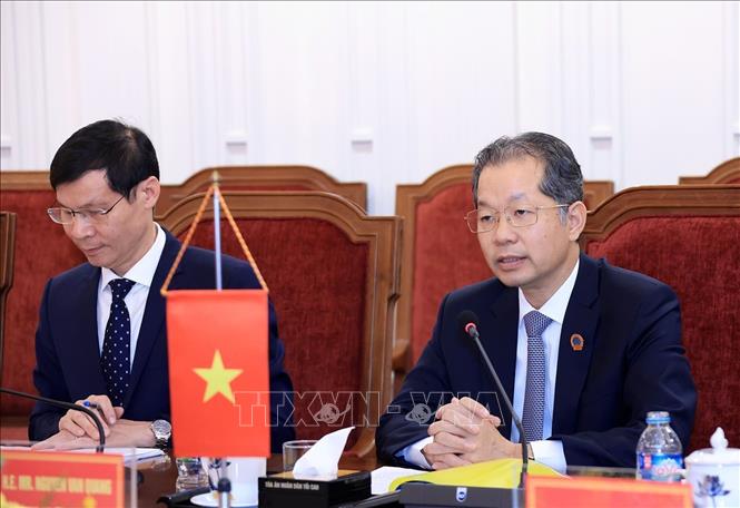 تعليق الصورة