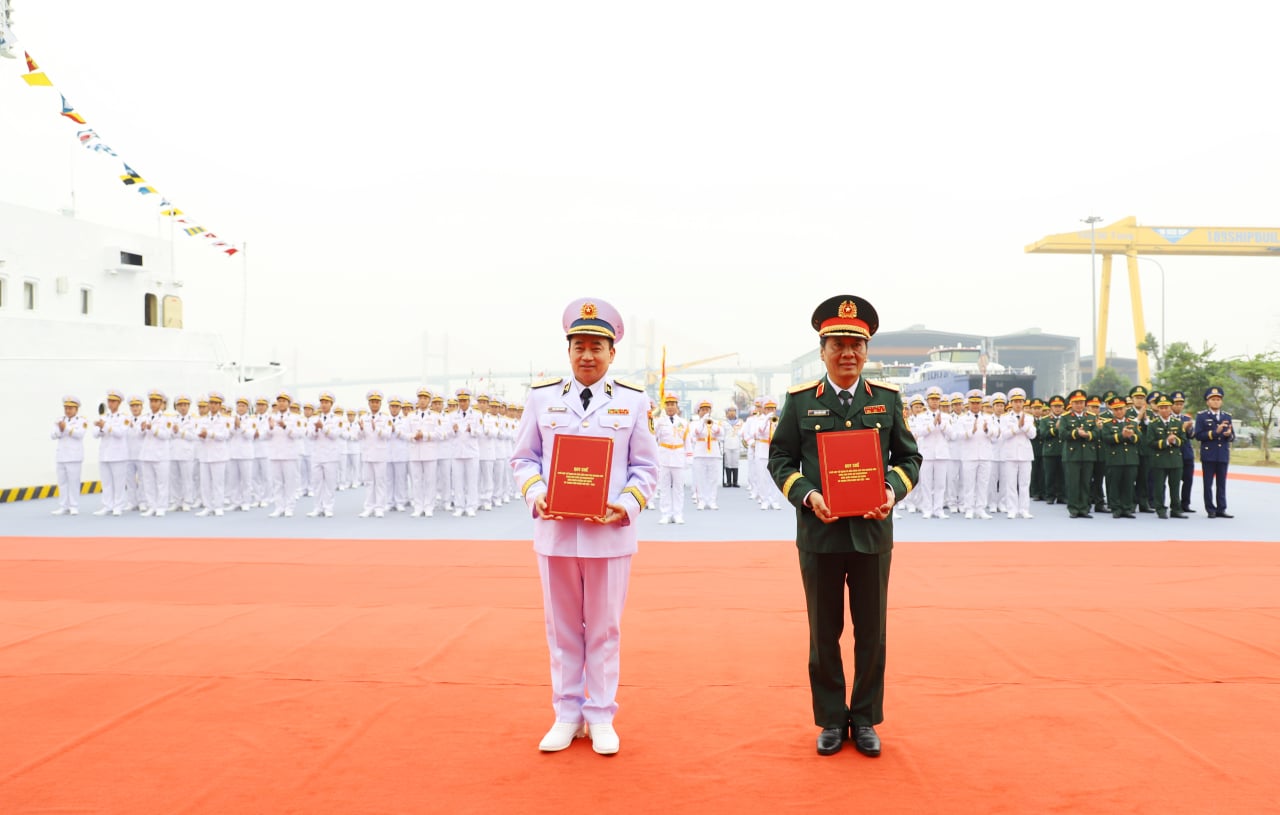 Điểm đặc biệt của tàu 889-giáo sư Gagarinsky vừa vào biên chế của Hải quân Việt Nam - Ảnh 3.
