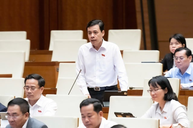 Förslag på en policy för att stödja utbildning för arbetarnas barn - Foto 2. Đề nghị có chính sách hỗ trợ giáo dục cho con em công nhân- Ảnh 2.