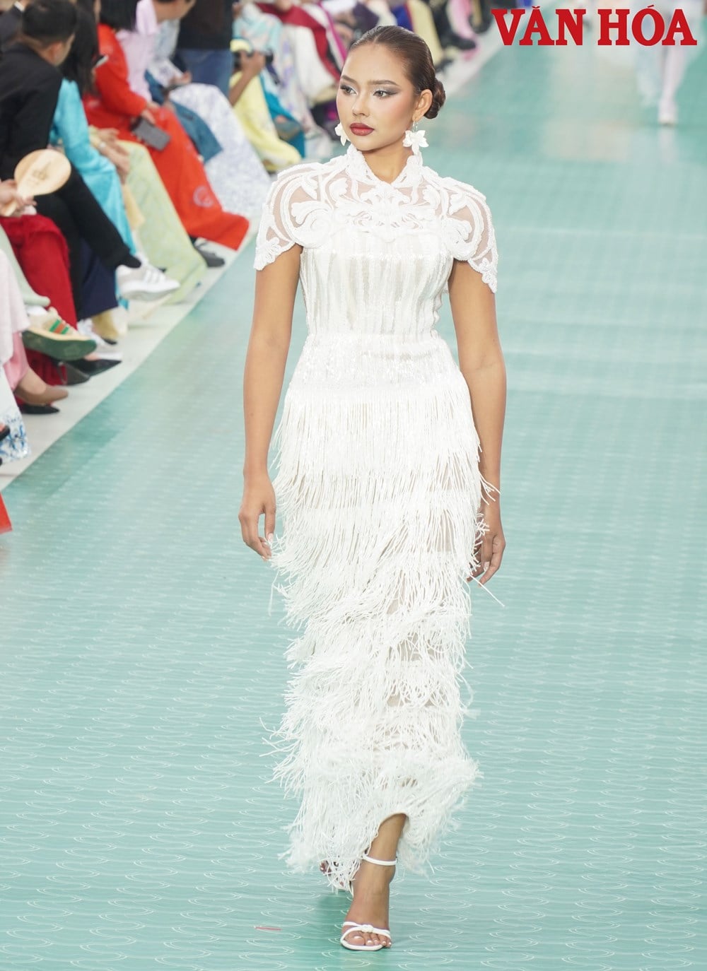 Mer än 70 skönheter från olika länder samlades i Hue för Miss Cosmo 2025 - foto 9