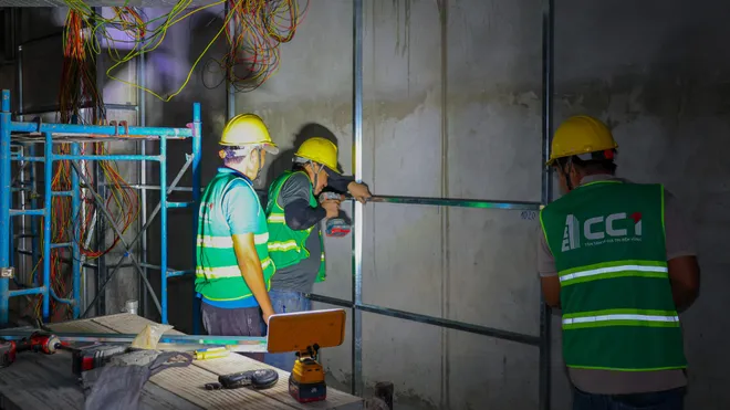 Sân bay Long Thành: Hàng nghìn người 'chạy đua' trước giờ G - Ảnh 14.