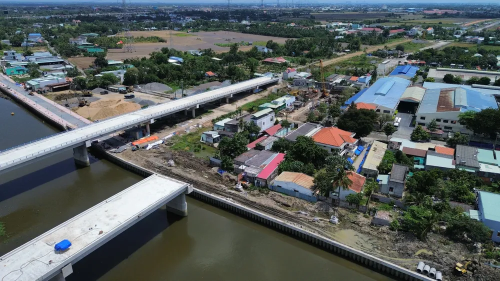 Bau der An-Thanh-Brücke im Rahmen des Projekts Provinzstraße 830E