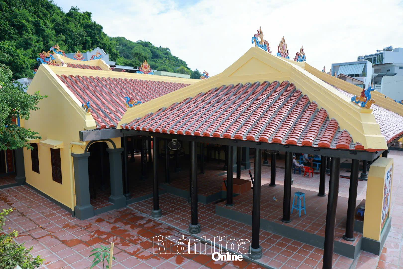 Róg domu komunalnego Truong Dong.