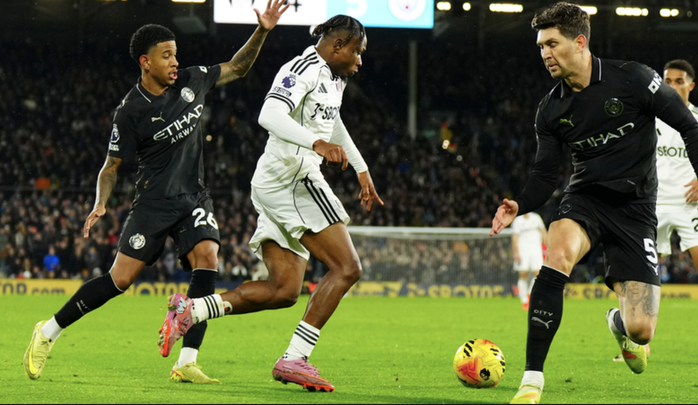 Haaland batte il record, il Manchester City vince una partita emozionante contro il Fulham - Foto 7.