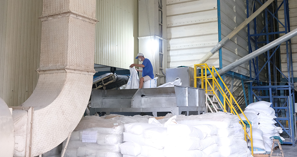 As atividades de produção industrial mantêm a tendência de crescimento.