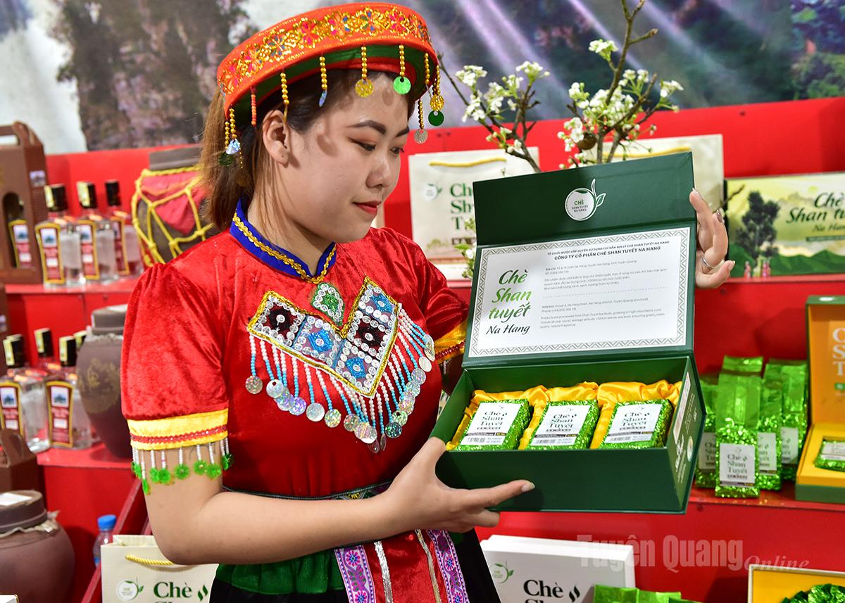 Čajové produkty Na Hang Shan Tuyet.