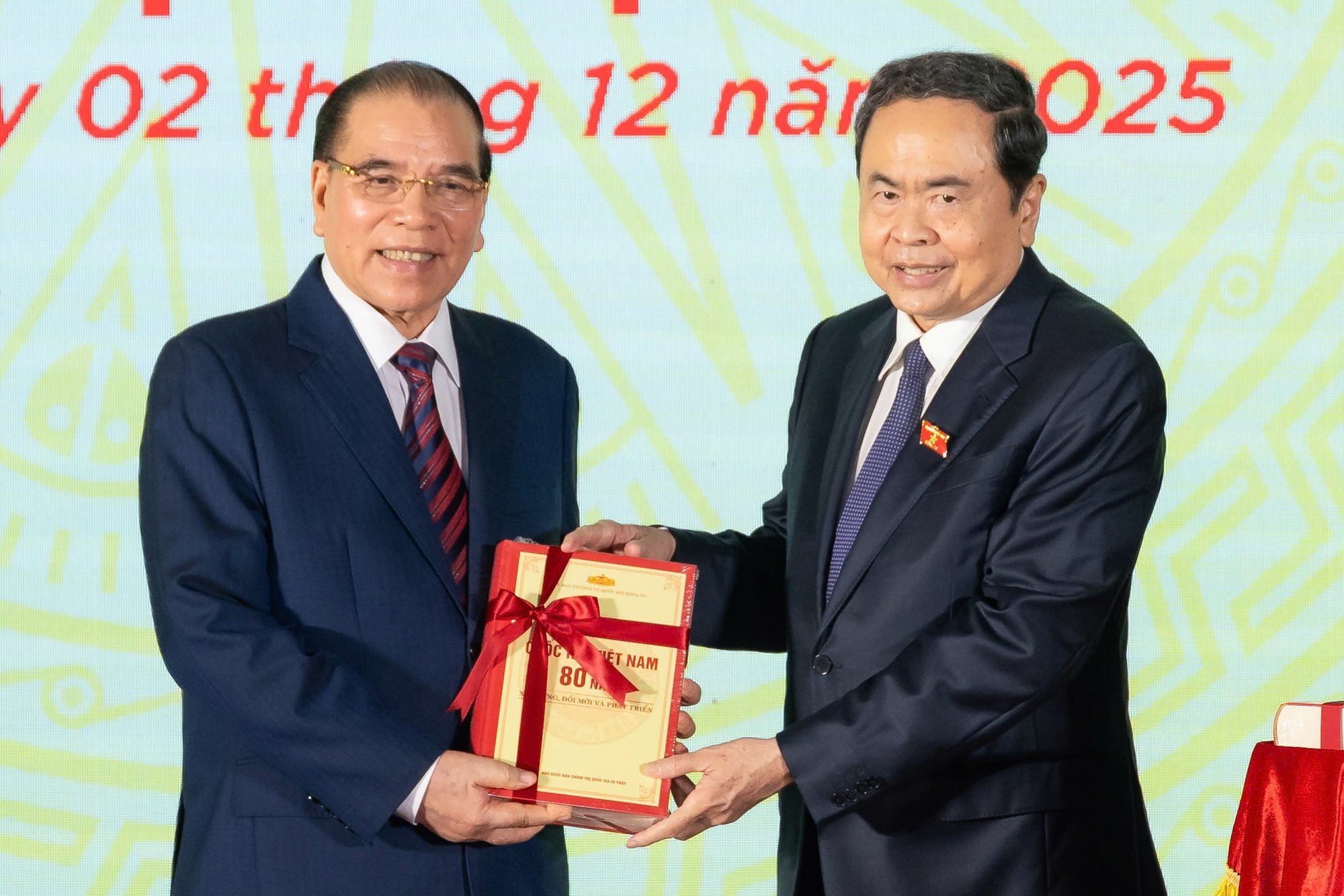 Khai trương Bảo tàng Quốc hội Việt Nam và công bố các bộ sách, ấn phẩm và phát hành bộ tem bưu chính Kỷ niệm 80 năm Quốc hội Việt Nam - Ảnh 6.