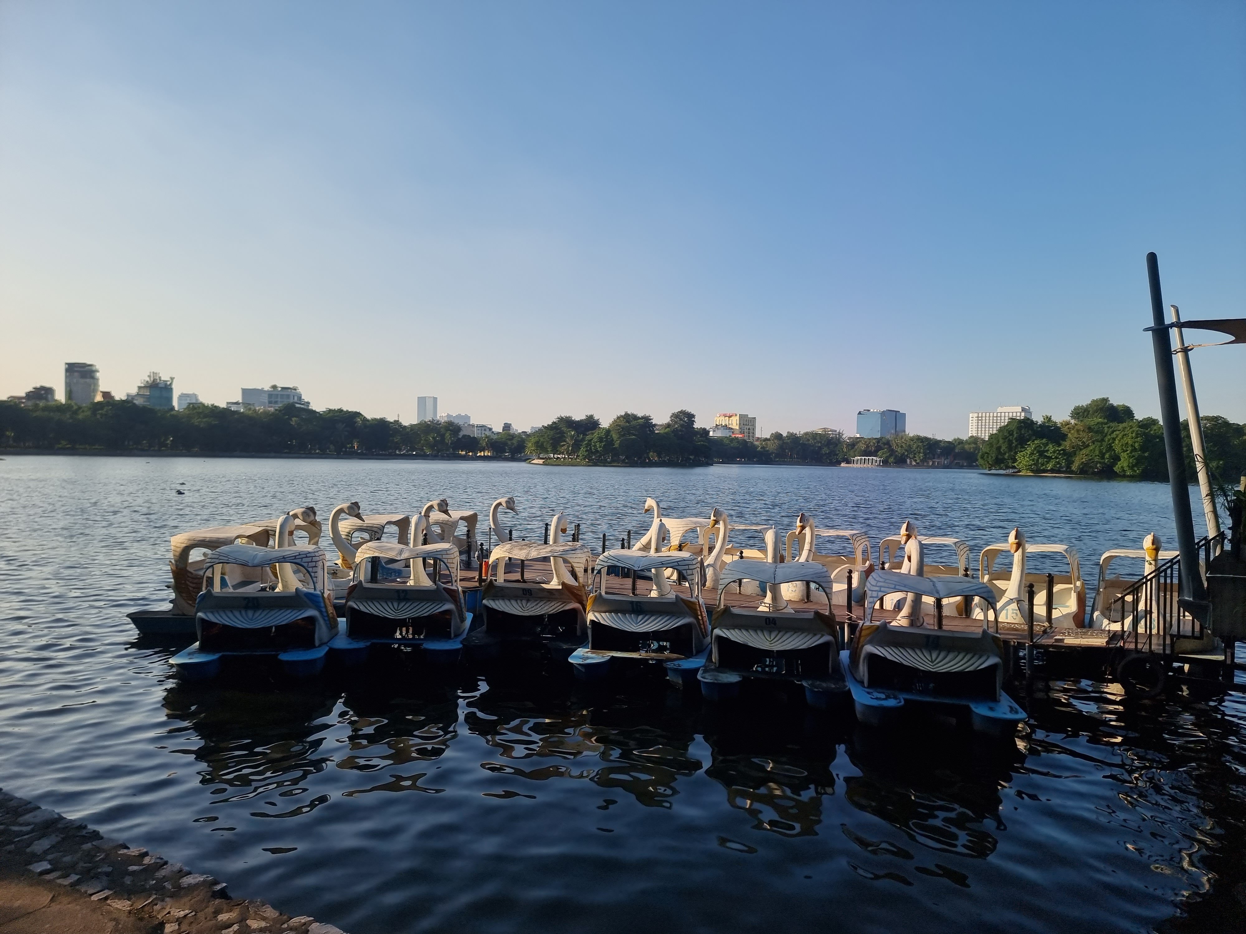 công viên Thống Nhất, tháp truyền hình ảnh 15 cong vien Thong Nhat, thap truyen hinh anh 15