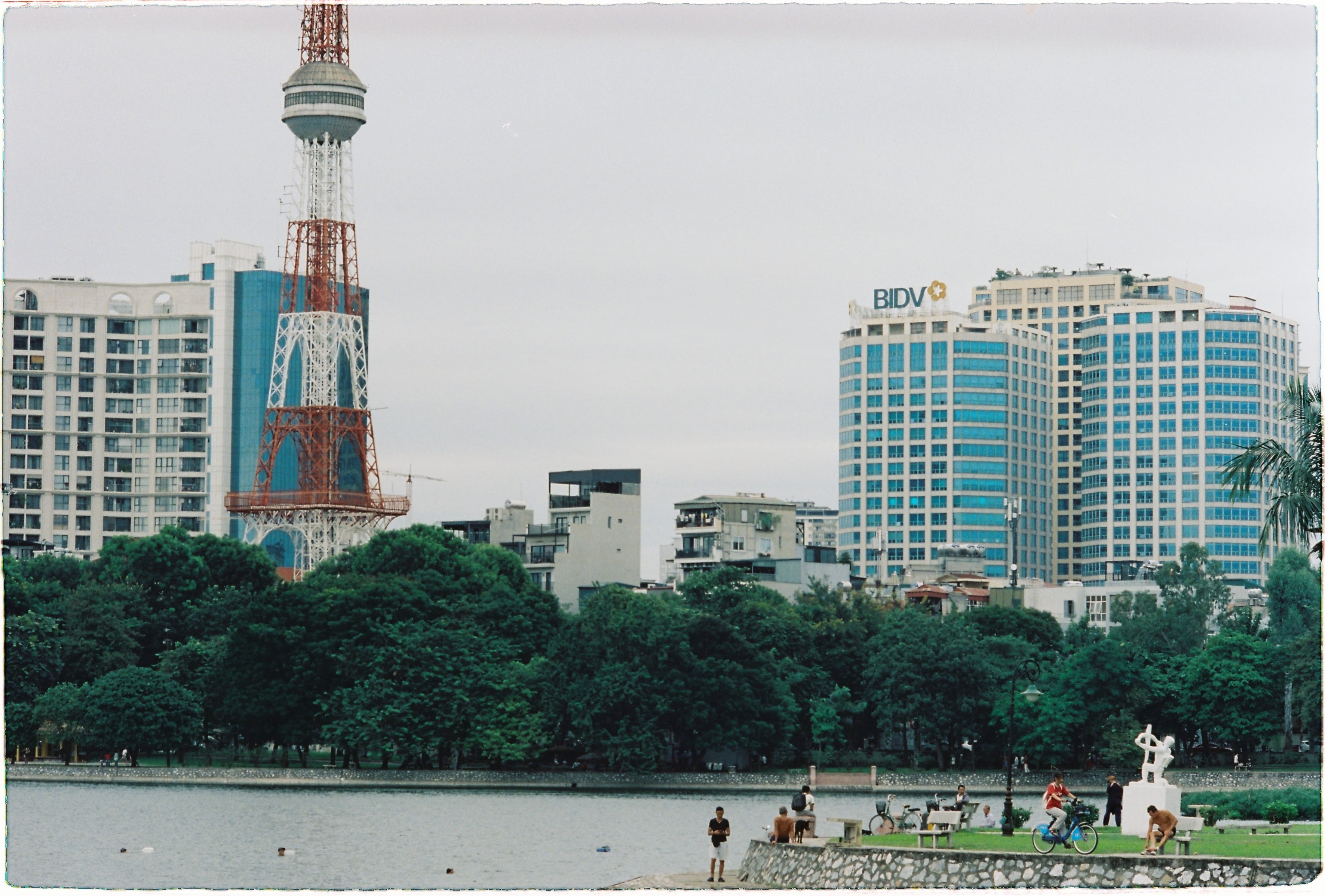 Thong Nhat Park, 22. tévétorony cong vien Thong Nhat, thap truyen hinh anh 22