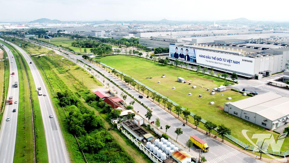 Η παρουσία εκατοντάδων επιχειρήσεων Ξένων Ξένων Επενδύσεων (ΞΞΕ) στην επαρχία έχει δημιουργήσει μια σαφή οικονομική αλλαγή, ενώ παράλληλα θέτει επείγουσα την ανάγκη ανάπτυξης ανθρώπινου δυναμικού υψηλής ποιότητας για την εξυπηρέτηση του στόχου της βιώσιμης ανάπτυξης. Φωτογραφία: T.L.