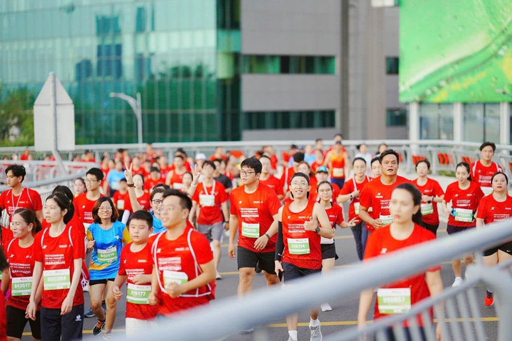 Bandar Ho Chi Minh: Mempromosikan pelancongan melalui acara sukan simbolik - foto 4