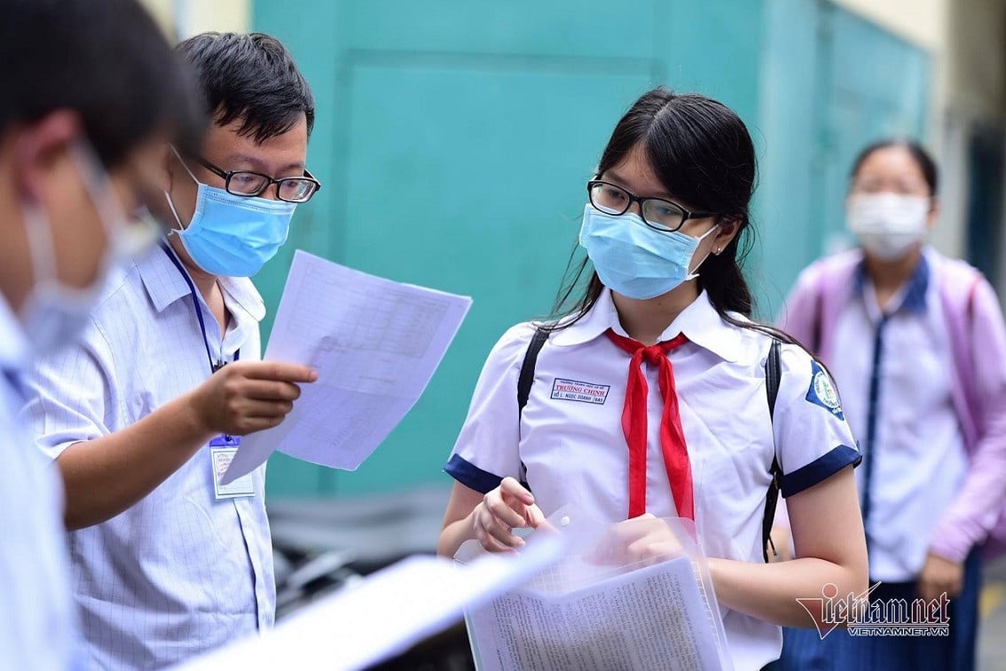 สอบเข้า ม.4 ม.ปลาย จะเป็นยังไง เมื่อนครโฮจิมินห์มีผู้ติดเชื้อโควิด-19 เพิ่ม 36 ราย 1.jpg