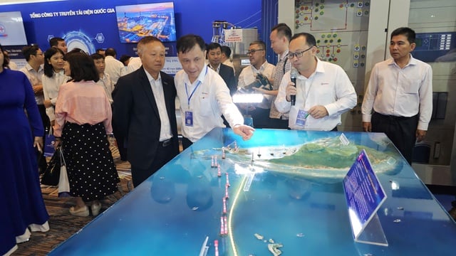 תערוכת הטכנולוגיה הגדולה ביותר אי פעם בתעשיית החשמל של וייטנאם - תמונה 6. Triển lãm công nghệ quy mô lớn nhất từ trước đến nay của ngành điện Việt Nam- Ảnh 6.