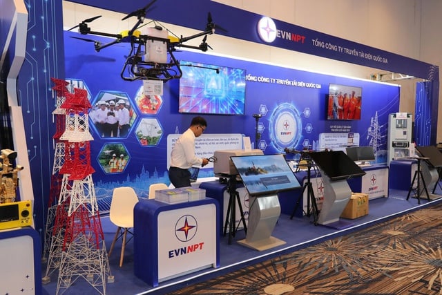 תערוכת הטכנולוגיה הגדולה ביותר אי פעם בתעשיית החשמל של וייטנאם - תמונה 8. Triển lãm công nghệ quy mô lớn nhất từ trước đến nay của ngành điện Việt Nam- Ảnh 8.