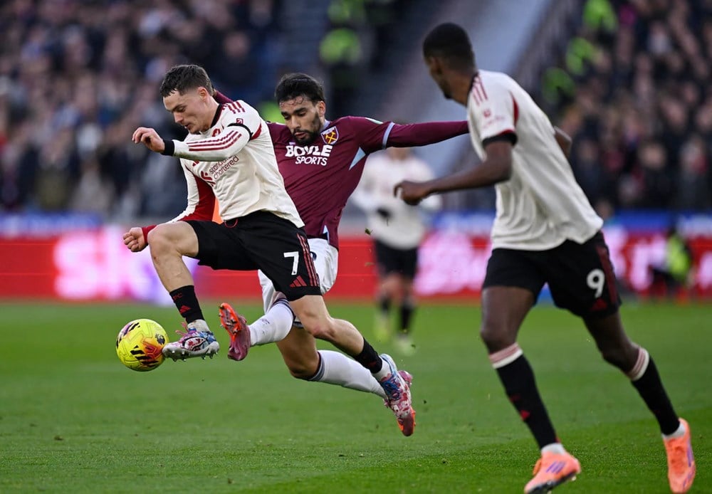 Matchrecension Liverpool vs Sunderland, 03:15 den 4 december: När Slot väntar på att Salah ska återvända öppnar han eld - foto 2