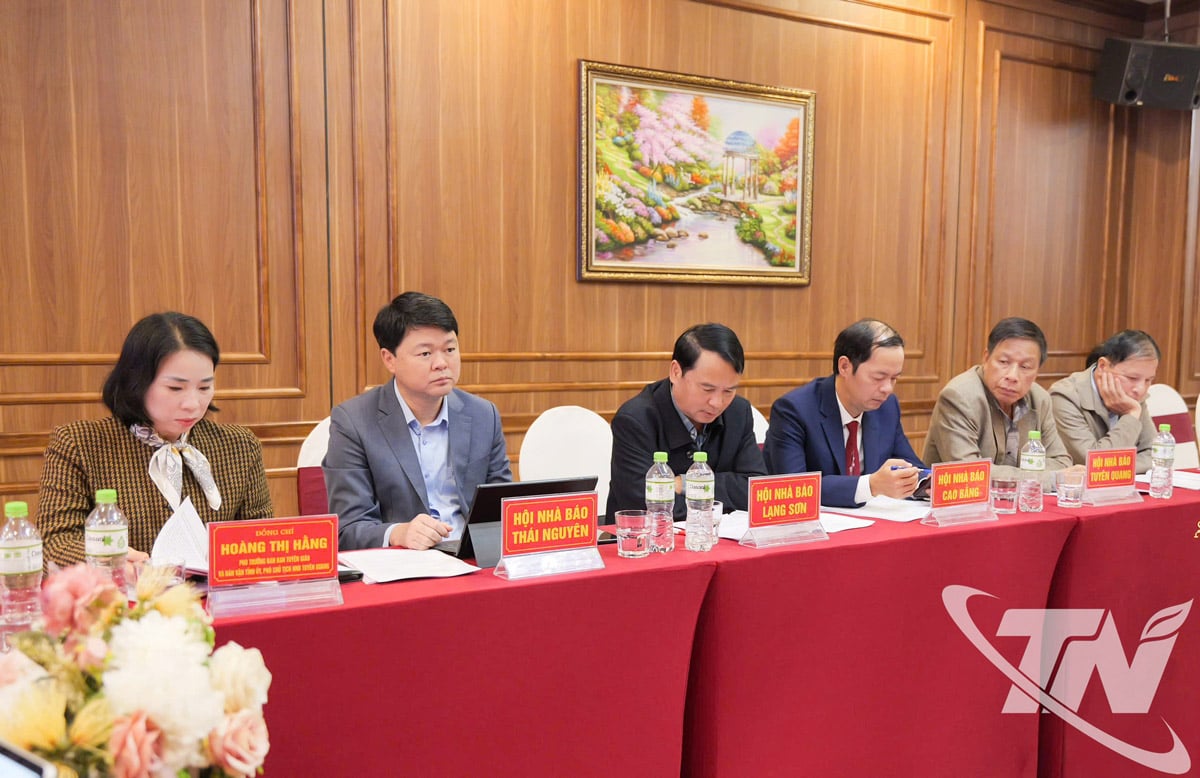 Representanter för Thai Nguyen-provinsens journalistförening och delegater deltog i workshopen.