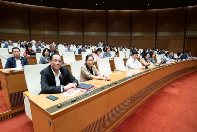 Bổ sung nghĩa vụ pháp lý đối với tổ chức, cá nhân sử dụng AI trong hoạt động báo chí - Ảnh 2.