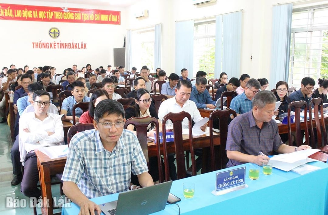 ພະນັກງານ-ລັດຖະກອນຂະແໜງສະຖິຕິ 80 ກວ່າຄົນເຂົ້າຮ່ວມຊຸດຝຶກອົບຮົມ.