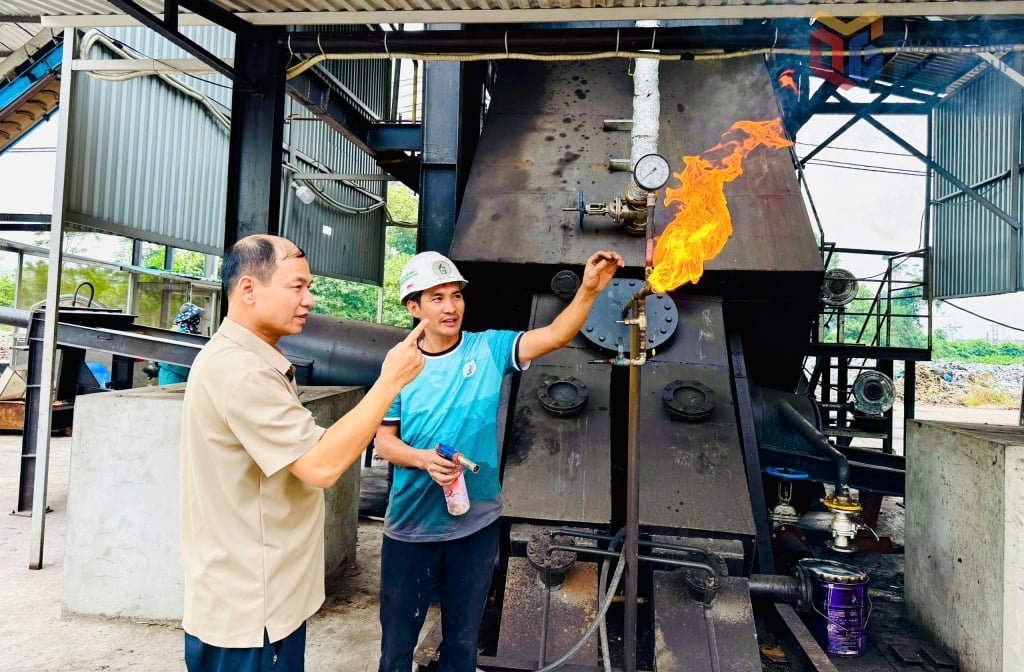 Газообразные продукты, полученные после переработки отходов на предприятии Asian Green Energy Environment Joint Stock Company в Бакнине. Фото: Ман Чыонг