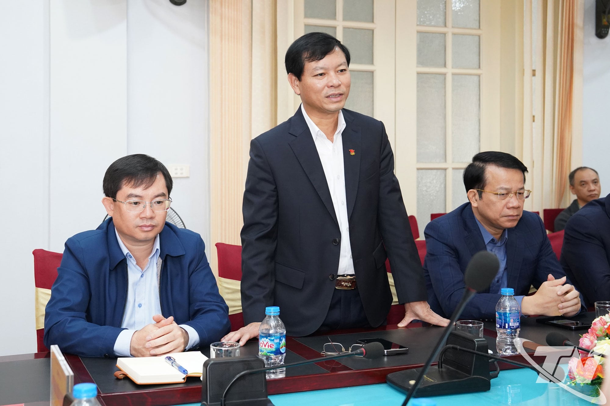 На встрече выступили руководители Департамента культуры, спорта и туризма.