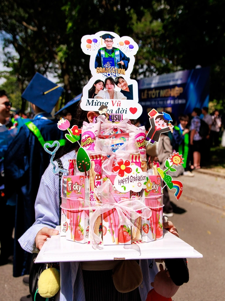 tốt nghiệp - Ảnh 15.