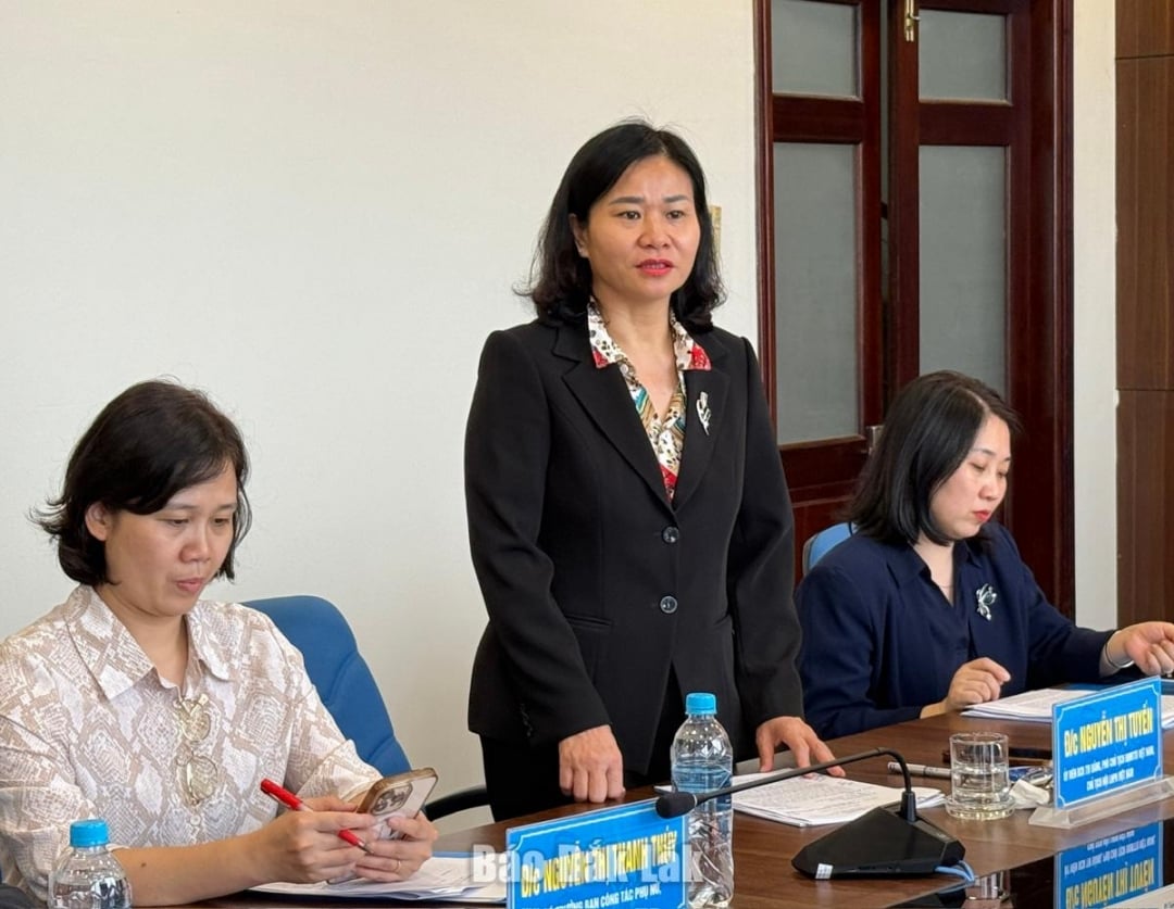 Na návštěvě promluvila soudruh Nguyen Thi Tuyen, členka ústředního výboru strany, místopředsedkyně ústředního výboru Vietnamské vlastenecké fronty a prezidentka Vietnamského svazu žen.