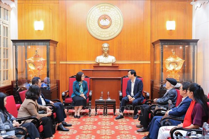 चित्र परिचय