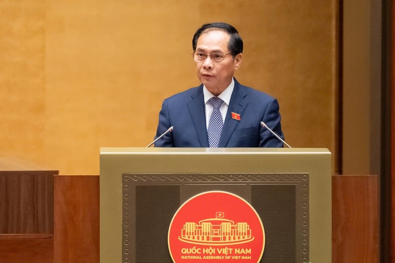 ផ្លូវល្បឿនលឿន Vinh-Thanh Thuy៖ បញ្ចប់អ័ក្សតភ្ជាប់យុទ្ធសាស្ត្រ បើកកន្លែងអភិវឌ្ឍន៍សម្រាប់តំបន់ភាគកណ្តាលខាងជើង - រូបថត ១. Cao tốc Vinh-Thanh Thủy: Hoàn thiện trục kết nối chiến lược, mở không gian phát triển Bắc Trung Bộ- Ảnh 1.