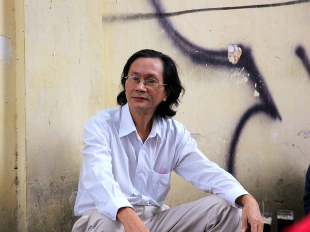 Đồng nghiệp bàng hoàng khi nghe tin nhà thơ Nguyễn Vân Thiên qua đời vì đột quỵ- Ảnh 2.