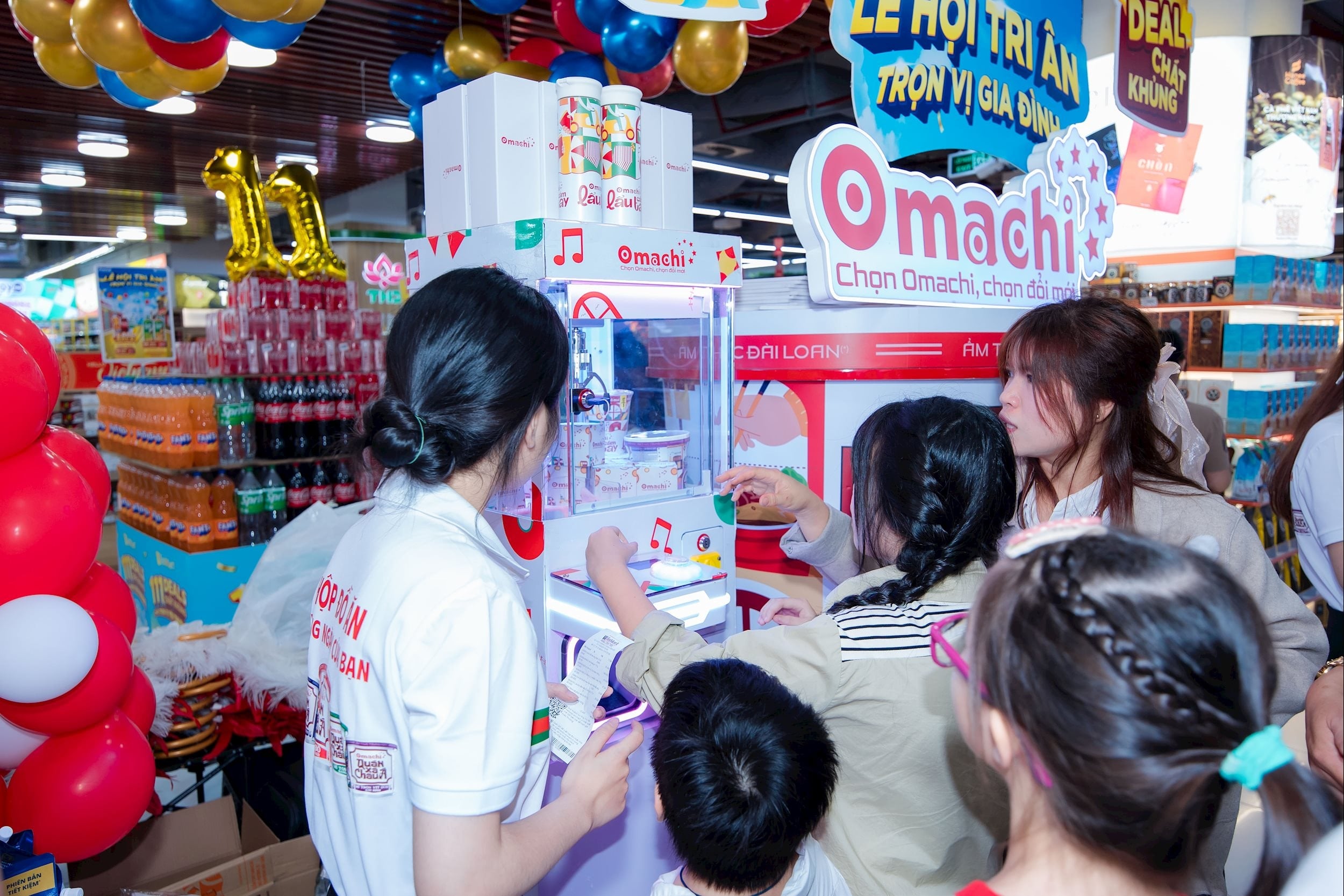 Omachi Meal Box - ភោជនីយដ្ឋានអាស៊ី ដែលបើកដំណើរការក្នុងខែឧសភា ឆ្នាំ 2025 បានទាក់ទាញចំណាប់អារម្មណ៍អ្នកប្រើប្រាស់ ជាពិសេសយុវវ័យ។