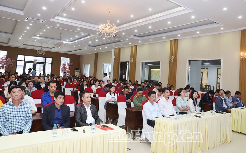 គណៈប្រតិភូបានចូលរួមពិធីបើកវគ្គបណ្តុះបណ្តាល។