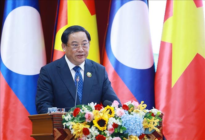 ຄຳບັນຍາຍຮູບ