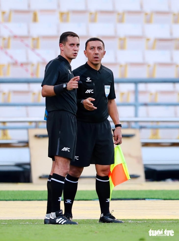 HLV Kim Sang Sik - Ảnh 8.