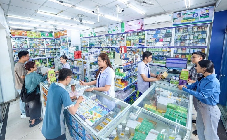 ជំរុញការអភិវឌ្ឍន៍ការថែទាំសុខភាពឯកជន ការអភិវឌ្ឍន៍ផលិតផល និងសេវាកម្មថែទាំសុខភាពតាមប្រព័ន្ធឌីជីថល - រូបថត ២. Đẩy mạnh phát triển y tế tư nhân, phát triển các sản phẩm, dịch vụ y tế số- Ảnh 2.