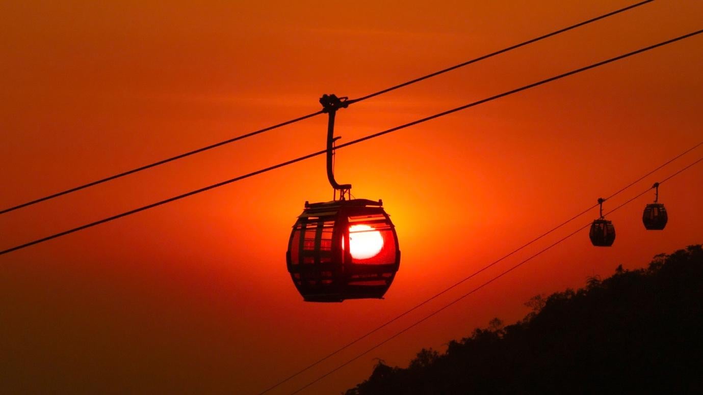 Sốt rần rần khoảnh khắc hoàng hôn đẹp siêu thực tại núi Bà Đen, Tây Ninh - Ảnh 3.