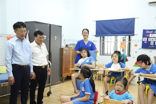 TPHCM kỷ niệm Ngày Quốc tế Người khuyết tật: Lan tỏa thông điệp 'không ai bị bỏ lại phía sau'- Ảnh 1.