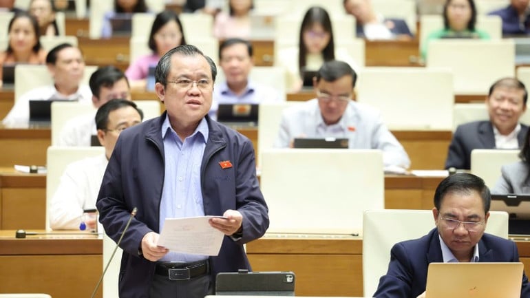 Delegatul Nguyen Tam Hung (Delegația Orașului Ho Chi Minh). (Foto: DUY LINH)