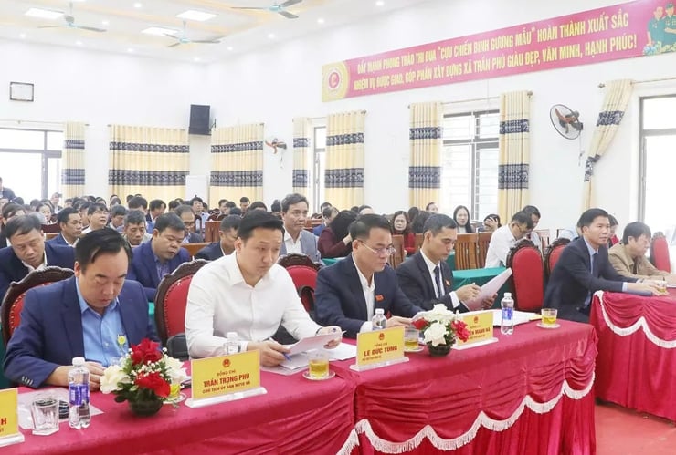 Ekonomika obce Tran Phu stabilně roste a v roce 2026 usiluje o vyšší cíl - Foto 4. Kinh tế xã Trần Phú tăng ổn định, hướng tới mục tiêu cao hơn trong năm 2026- Ảnh 4.