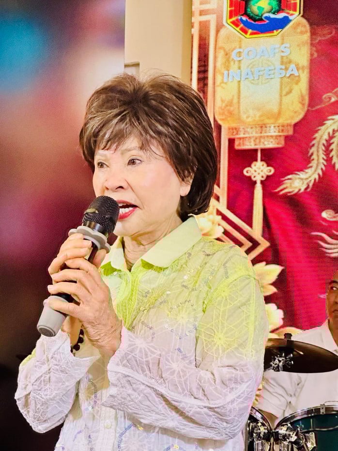 Gặp lại nữ ca sĩ hát 