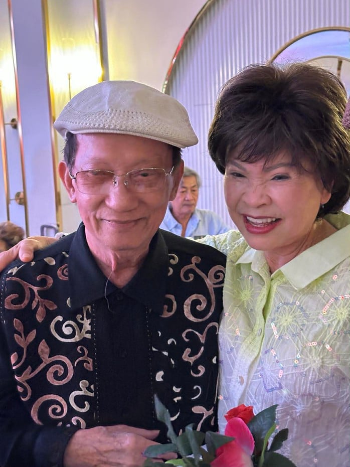 Gặp lại nữ ca sĩ hát 